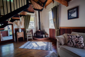 Glenrock Gardens - The Cottage